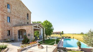 Villa | 2 soverom, strykejern/-brett og sengetøy