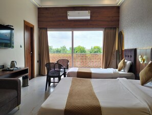 Blackout drapes, free WiFi, bed sheets, wheelchair access