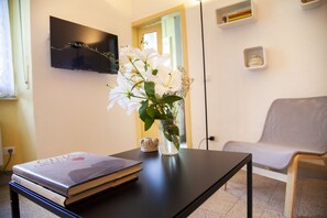 Panoramic House | Living area | TV - Al Porticciolo (Nesso)