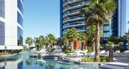 Luxury 2BR Apartment in Paramount Towers Business Bay