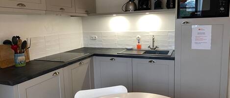 Fridge, microwave, dishwasher