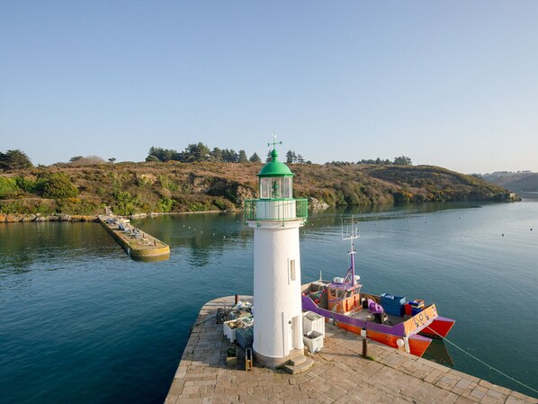Marina - Modern studio with sea view and cozy comfort in Sauzon (Sauzon)
