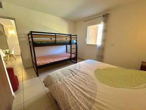 2 bedrooms - Air-Conditioned Apartment with Pool, 100m from Beach, Argelès-sur-Mer (Argelès-sur-Mer)