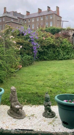 House, Multiple Beds | Property grounds