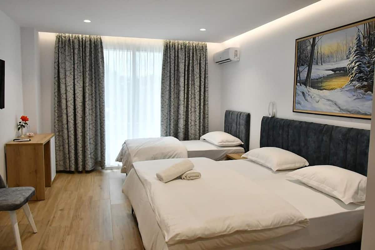 Bed sheets, wheelchair access