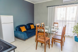 Two-Bedroom Penthouse (8 bed) | Eget kjøkken | Kjøleskap, ovn, kokeplater og kjøkkenutstyr