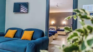 Economy One-Bedroom (5 beds) | 1 bedroom, free WiFi, bed sheets