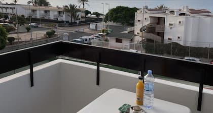 Recently renovated apartment with great lake view