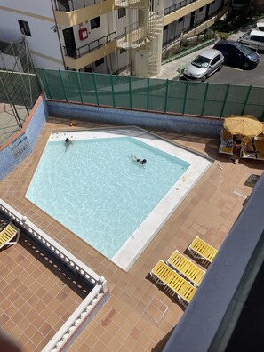 Utomhuspool
