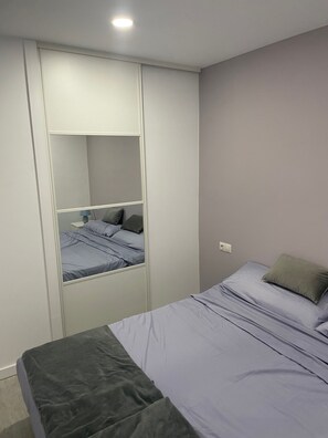 1 bedroom, iron/ironing board, free WiFi, bed sheets