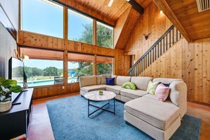 Smart TV, fireplace, table tennis, books