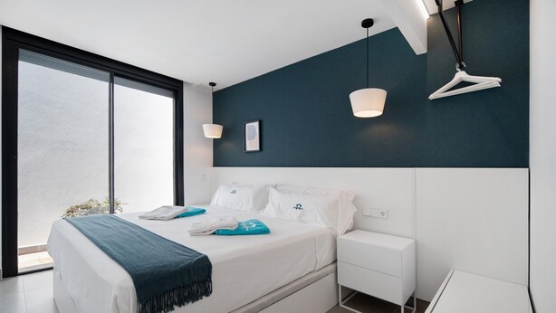 4 Schlafzimmer, Bügeleisen/Bügelbrett, kostenloses WLAN, Bettwäsche