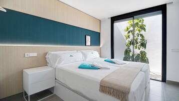 4 Schlafzimmer, Bügeleisen/Bügelbrett, kostenloses WLAN, Bettwäsche