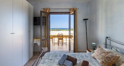 Pet-Friendly Holiday Home Vista Mare with Sea View, Garden & Wi-Fi
