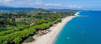 Huisdiervriendelijk vakantiehuis Vista Mare met zeezicht, tuin & Wi-Fi