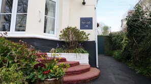 บริเวณภายนอก