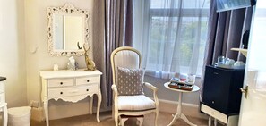 Decoración personalizada y muebles diferentes