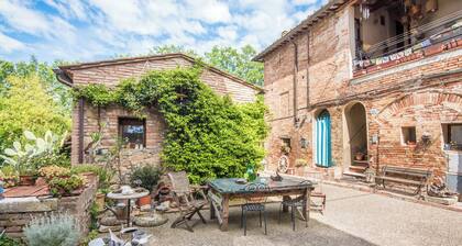 Vacation Home "Il Botteghino" close to Siena with Wi-Fi