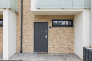 تفاصيل الفندق من الخارج