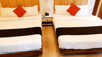 Quarto quádruplo família | Wi-Fi de cortesia, roupa de cama