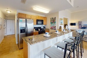 Fridge, microwave, stovetop, dishwasher - Beach Views, Steps to the Beach Access. Waterfront Resort Heated Pool & Hot Tub. Fishing Dock. (Treasure Island)