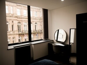 Apartment | Iron/ironing board, free WiFi, bed sheets - New Oxford House Apartments (Liverpool)