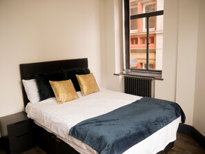 Apartment | Iron/ironing board, free WiFi, bed sheets