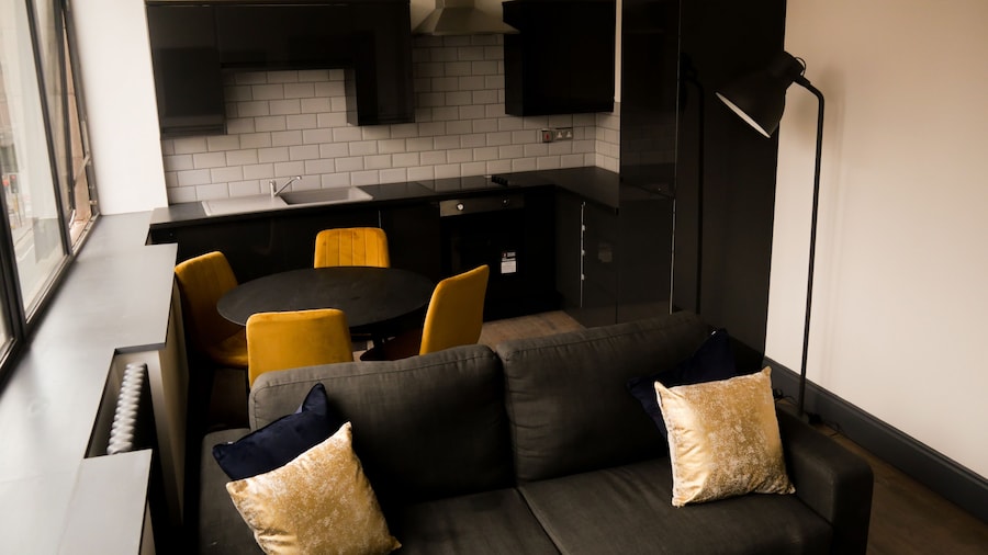 New Oxford House Apartments