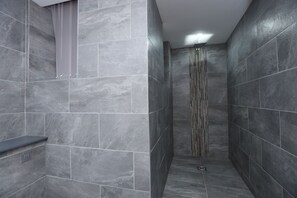 Exterior - New Oxford House Apartments (Liverpool)