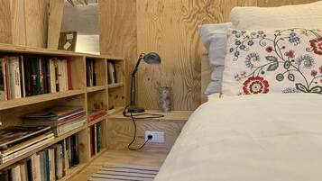 1 chambre, fer et planche Ă repasser, Wi-Fi, draps fournis