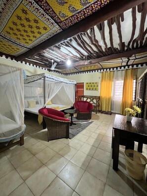 10 chambres, accĂšs au Wi-Fi (inclus), literie fournie