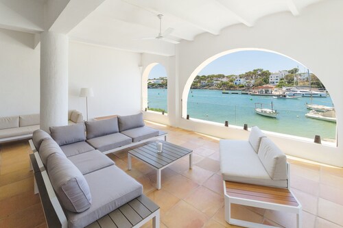 Almar, Semi-detached house for 8 on the seafront, quiet location by the marina