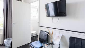 Wifi gratis y ropa de cama