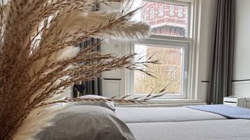 Wi-Fi gratis dan seprai linen