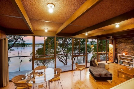 Interior. Phegans Bay Waterfront Retreat