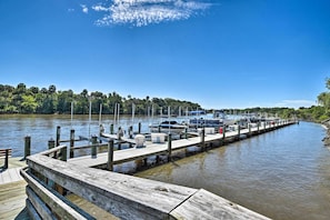 Intracoastal Waterway | Access to Community Amenities | Access to Boat Dock