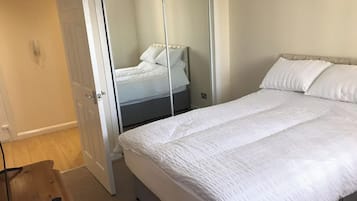 3 habitaciones, tabla de planchar con plancha y wifi gratis