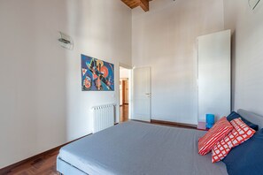 1 chambre, Wi-Fi gratuit, draps fournis