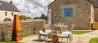 Stunning Renovation edge of Frome + country views