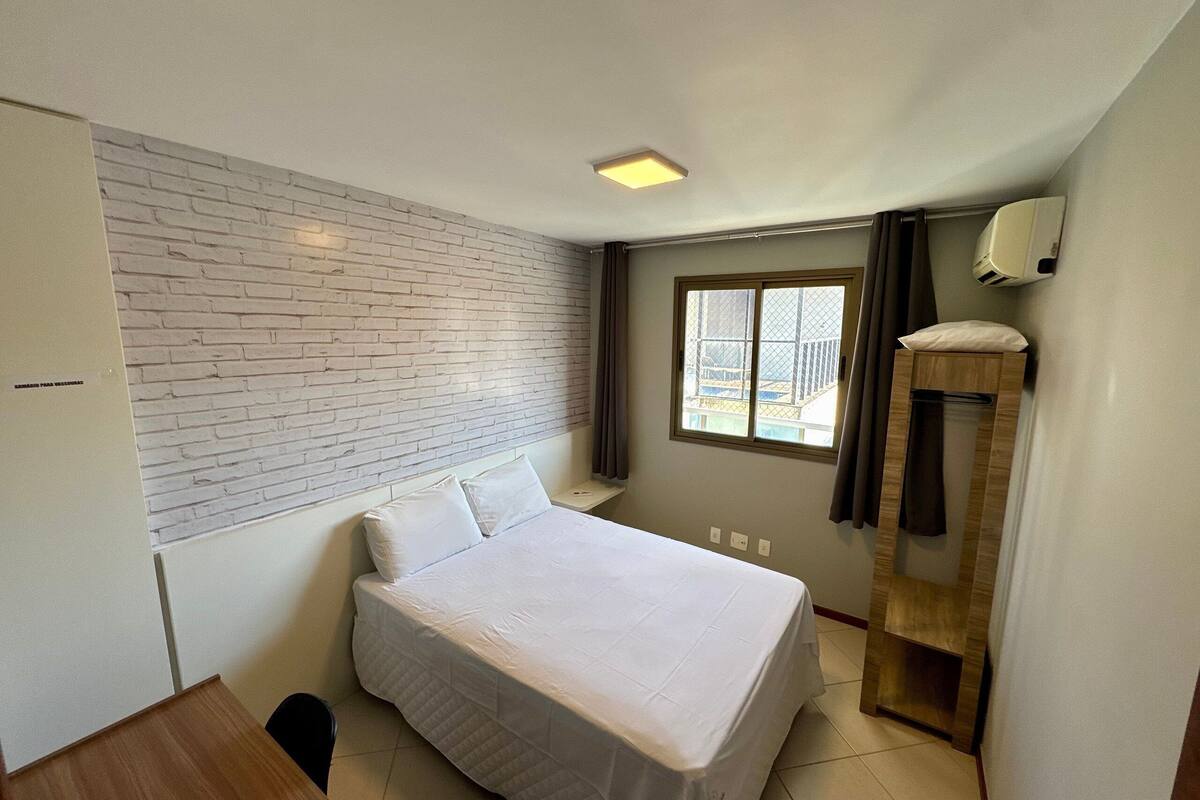 Basic Apartment | 2 bedrooms, desk, iron/ironing board, free WiFi