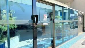 Exterior detail - Diamond Beach (Vila Velha)