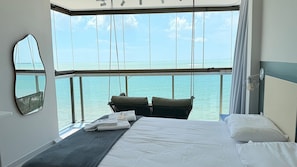 Apartamento panorámico | 2 dormitorios, escritorio, tabla de planchar con plancha y wifi gratis