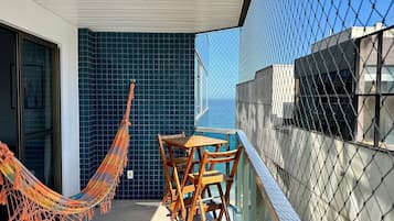 Departamento básico | Restaurante al aire libre