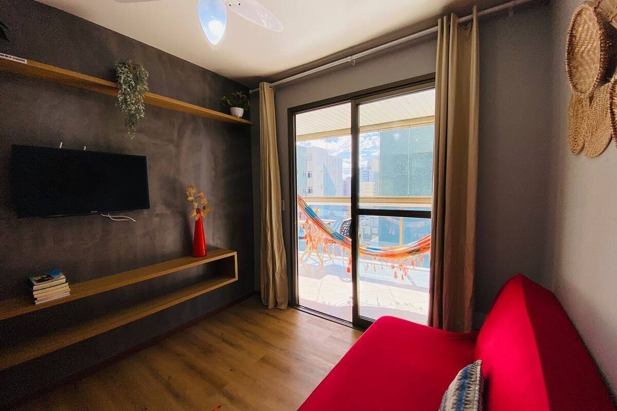 Basic Apartment | 2 bedrooms, desk, iron/ironing board, free WiFi