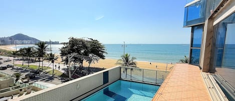 Căn hộ có tầm nhìn toàn cảnh | Hồ bơi | Hồ bơi ngoài trời