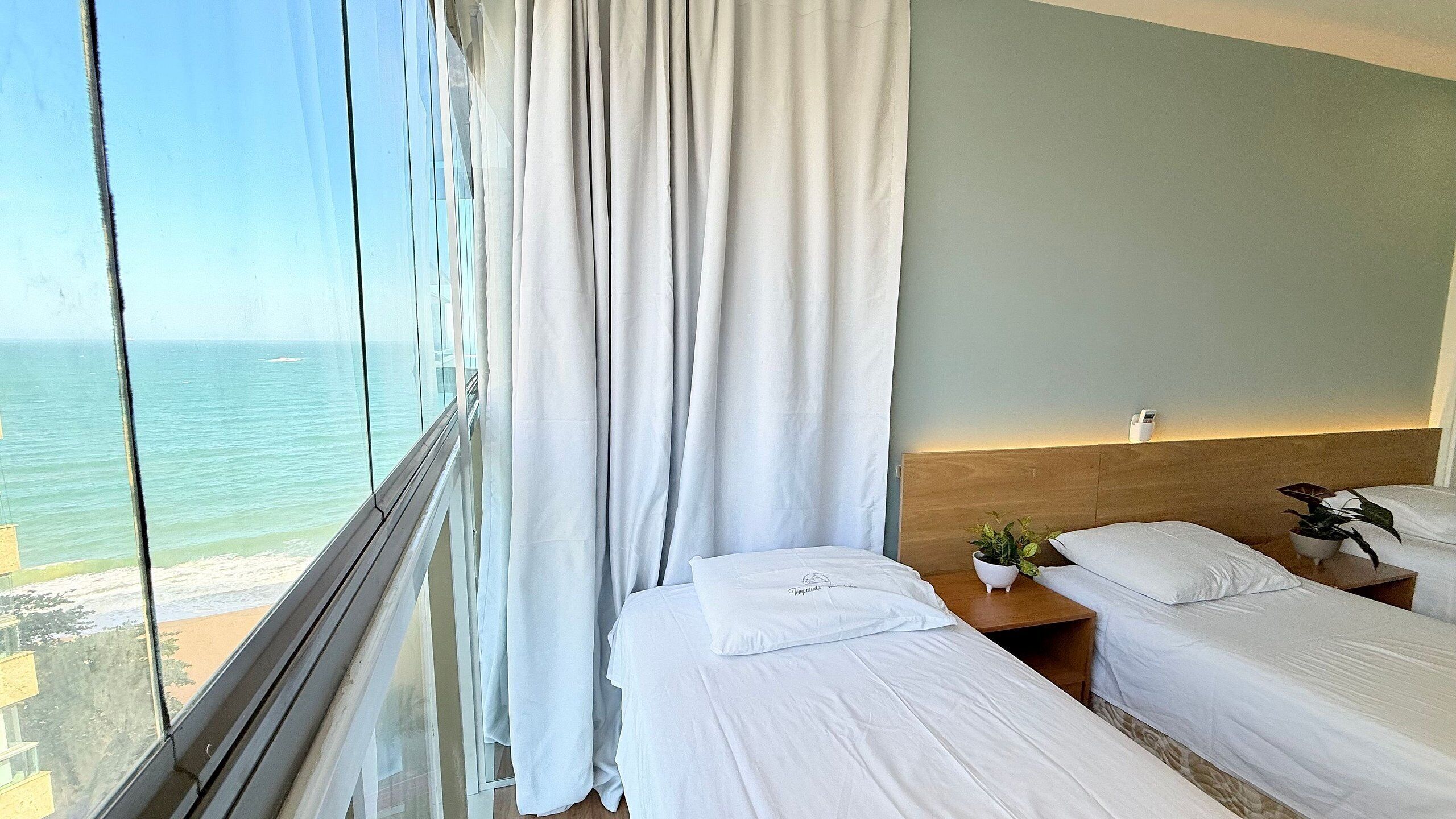 Departamento | 2 habitaciones, escritorio, tabla de planchar con plancha y wifi gratis 