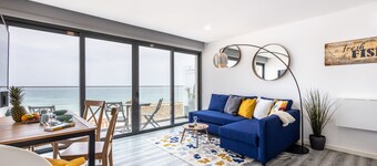 Frontline Seaview Apartment