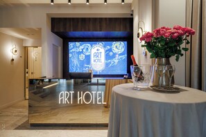 Reception - Art Hotel (Chisinau)