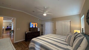 3 bedrooms, iron/ironing board, free WiFi, bed sheets