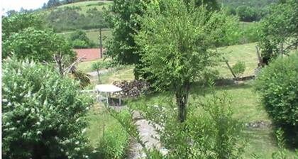 Quiet and close to tourist sites in the Perigord